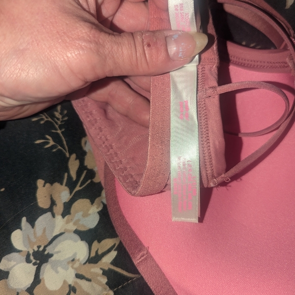 Victoria's Secret push- up bra 38b and matching panties lg - Picture 5 of 7